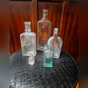 Set of 5 Vintage, Antique Apothecary/Medicine Bottles, Very Anthropologie!